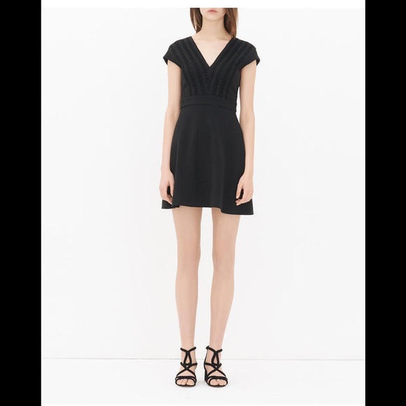 ๐ฅ Host pick ๐ฏโโ๏ธ Sandro paris black mini dress - Picture 2 of 16